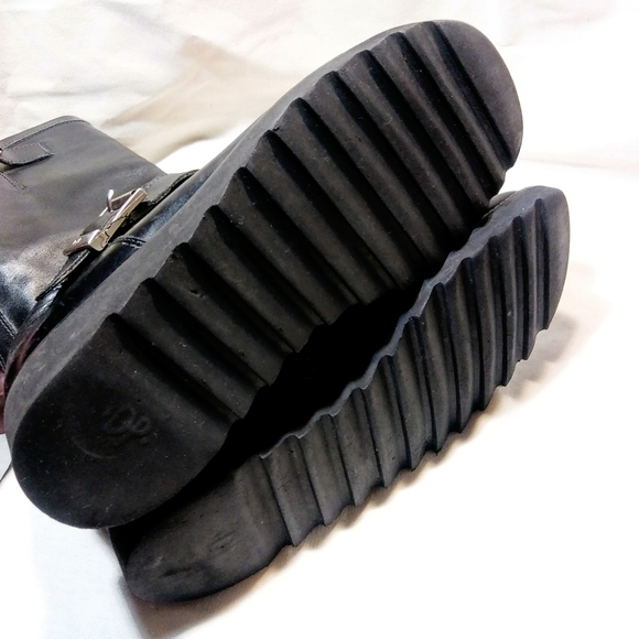 Donald J Pliner Boots - Picture 8 of 12